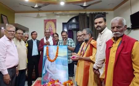 "गोस्वामी जी न होते तो आज घर-घर राम की शायद चर्चा न होती" — लोककवि लोकेश जी का भावपूर्ण संबोधन