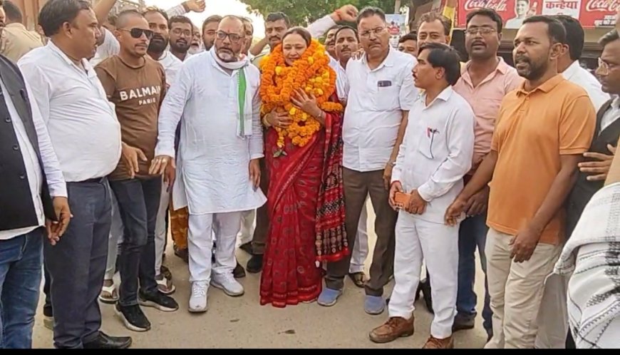 "कार्यों के मूल्यांकन व जवाबदेही से होगा संगठन मजबूत" – प्रतापगढ़ में बोलीं कांग्रेस नेता आराधना मिश्रा ‘मोना’